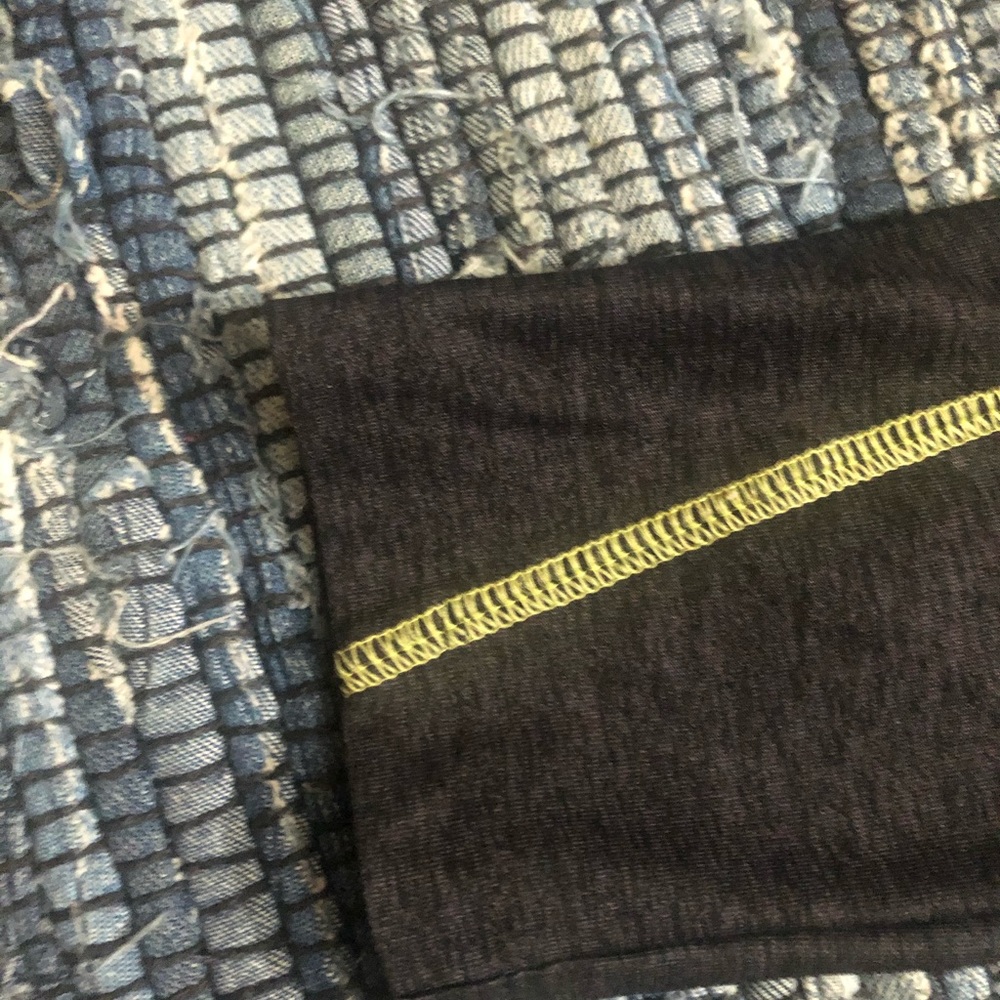 Victoria Secrets Leggings - Picture 5 of 6